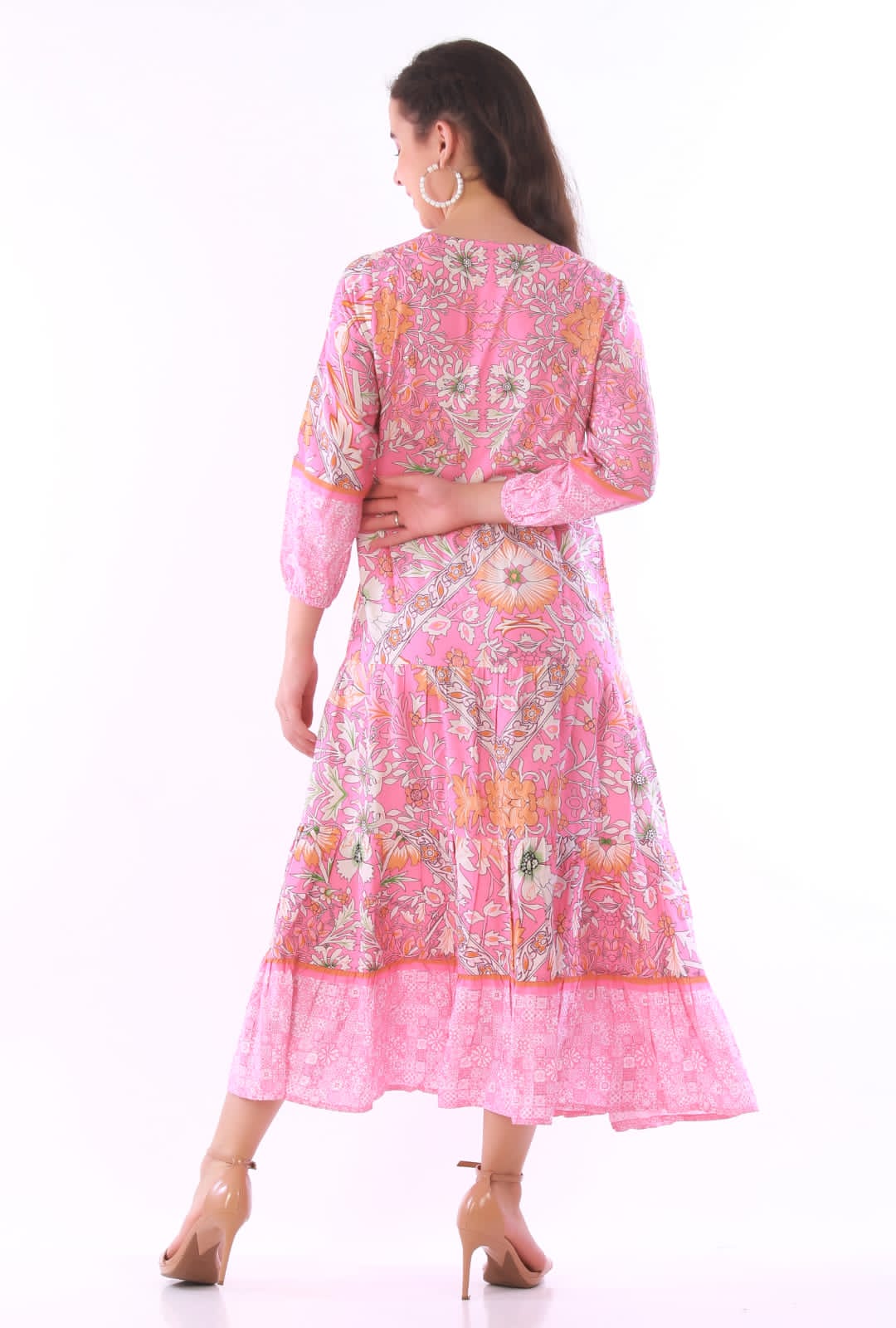 Pink Paisley Print Tiered Midi Dress – Boho Floral Tie-Neck Midi Dress
